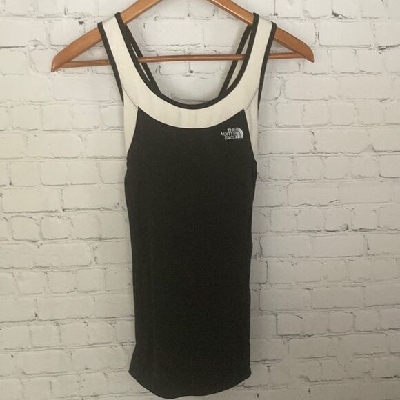 The North Face Tops - The north face Womens active tank